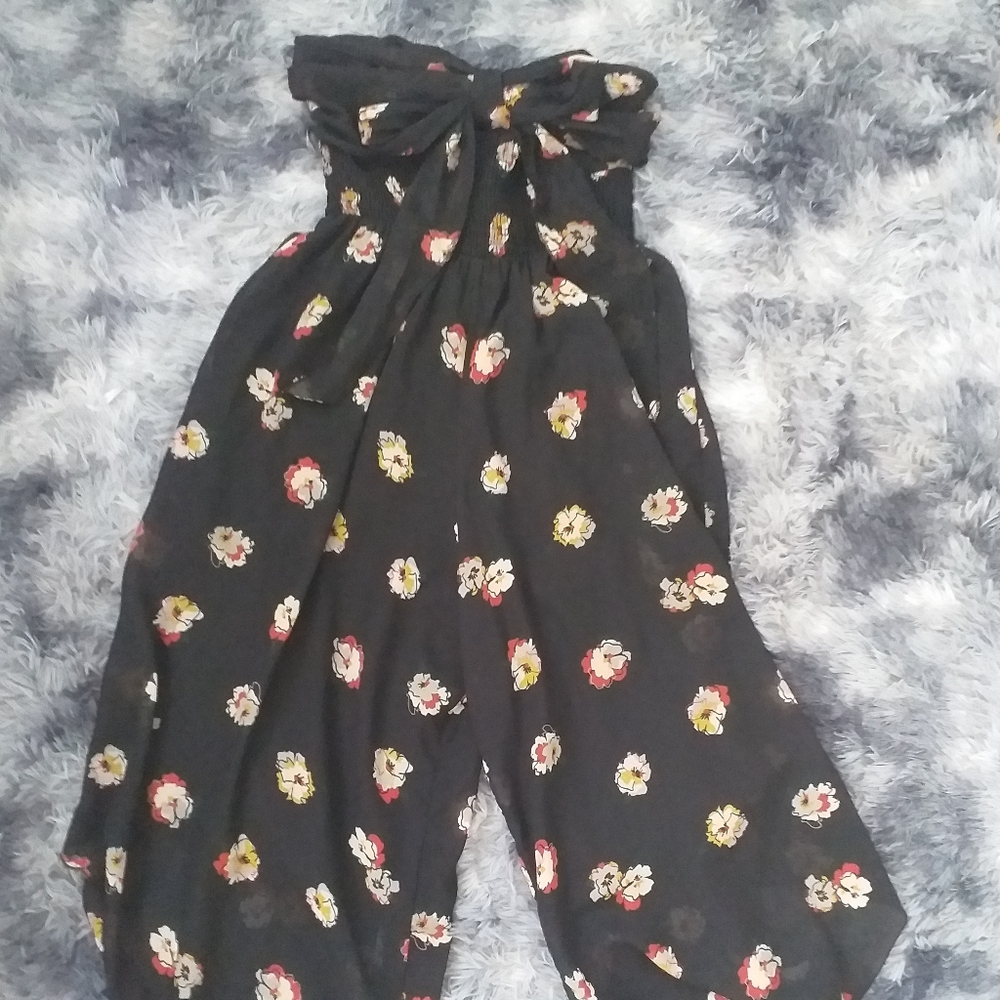 Fire L.A. Floral strapless romper